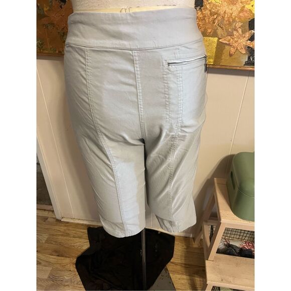 Jamie Sadock® Lt. Gray Airwear Lightweight Hybrid Capris S 14 - Picture 6 of 8